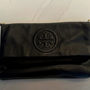 RARE🔥💎TORY BURCH Black Leather Fold Over Crossbody Clutch💎🔥🔥SALE